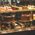 What is the Best Location for a Cake Shop?